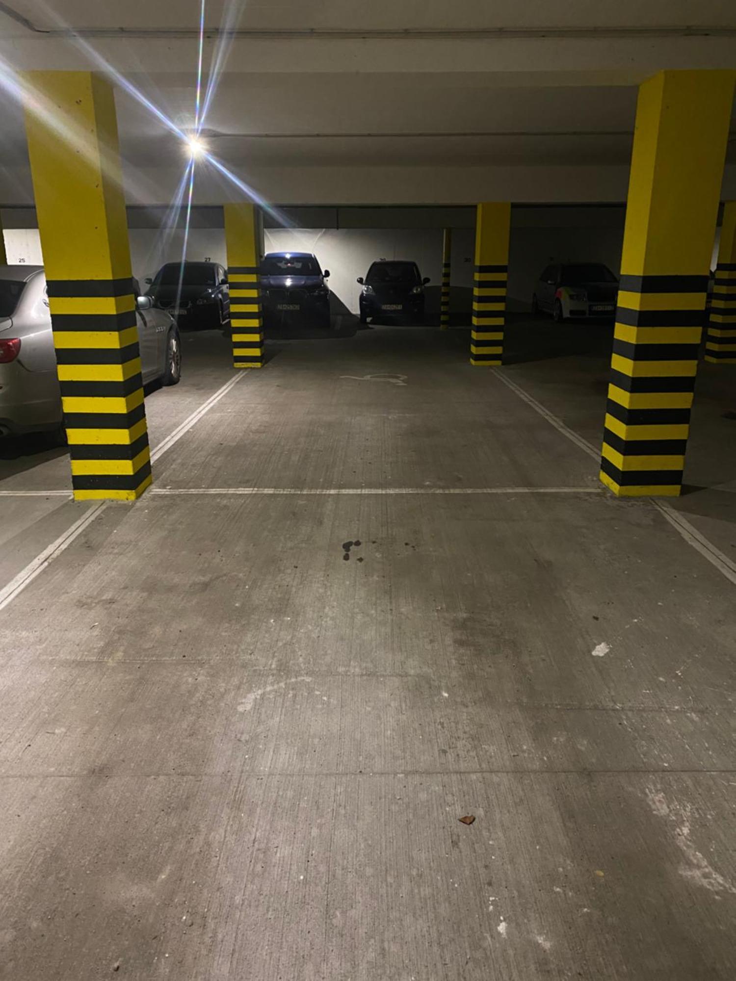 Apartman Slnecna Terasa S Vlastnym Parkovanim Na 2 Auta Apartment Zilina Bilik gambar